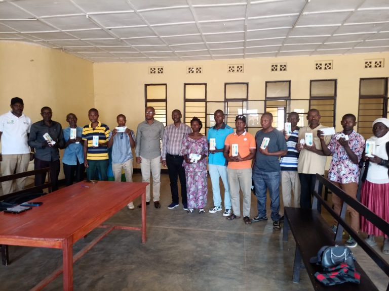 RCCDN Coordinator Strengthens Community-Led Tree Maintenance Model in Karongi District